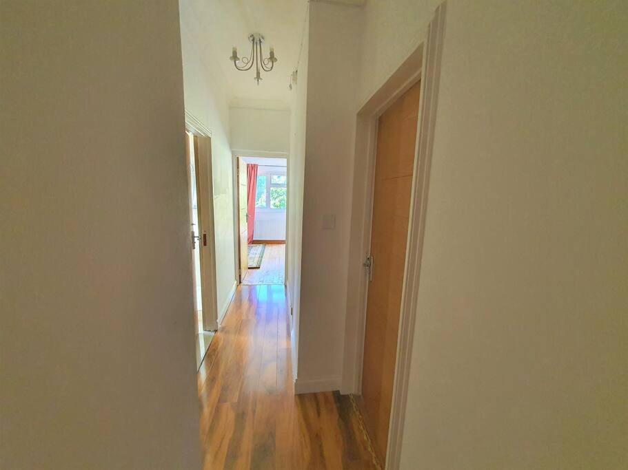 2 Bedroom Flat - Travel Direct To Heathrow/Central Londres Extérieur photo