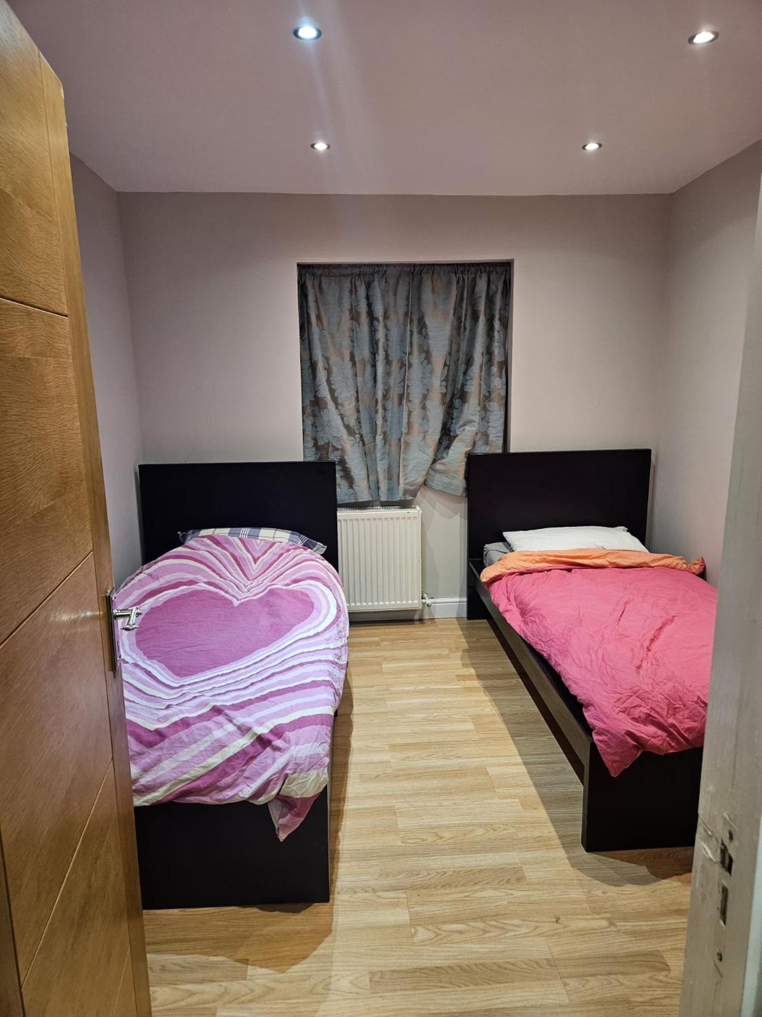2 Bedroom Flat - Travel Direct To Heathrow/Central Londres Extérieur photo